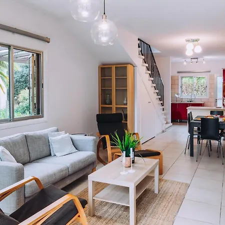 Minimal Townhouse Center Holiday home *